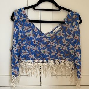 LF floral cold shoulder crop top